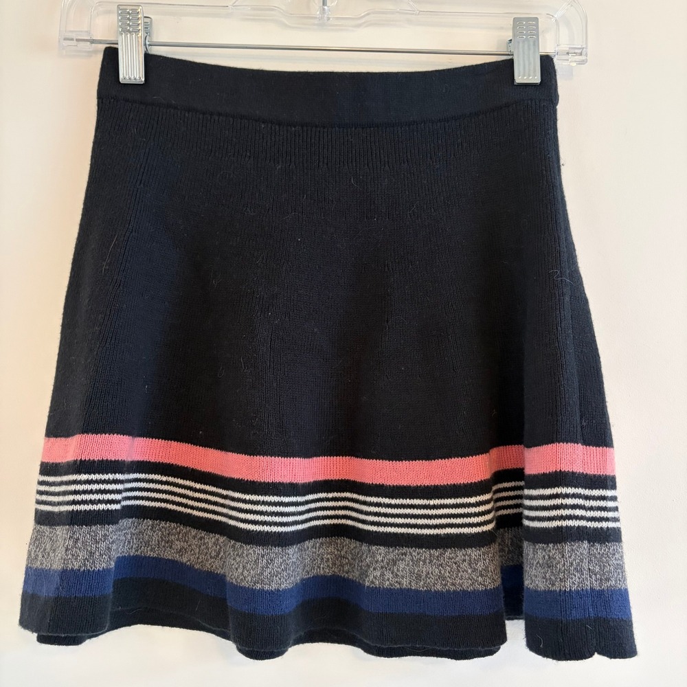 Abercrombie Kids Navy Blue Knit Skater Skirt with Pink Stripe‎ Detail Size 11 12